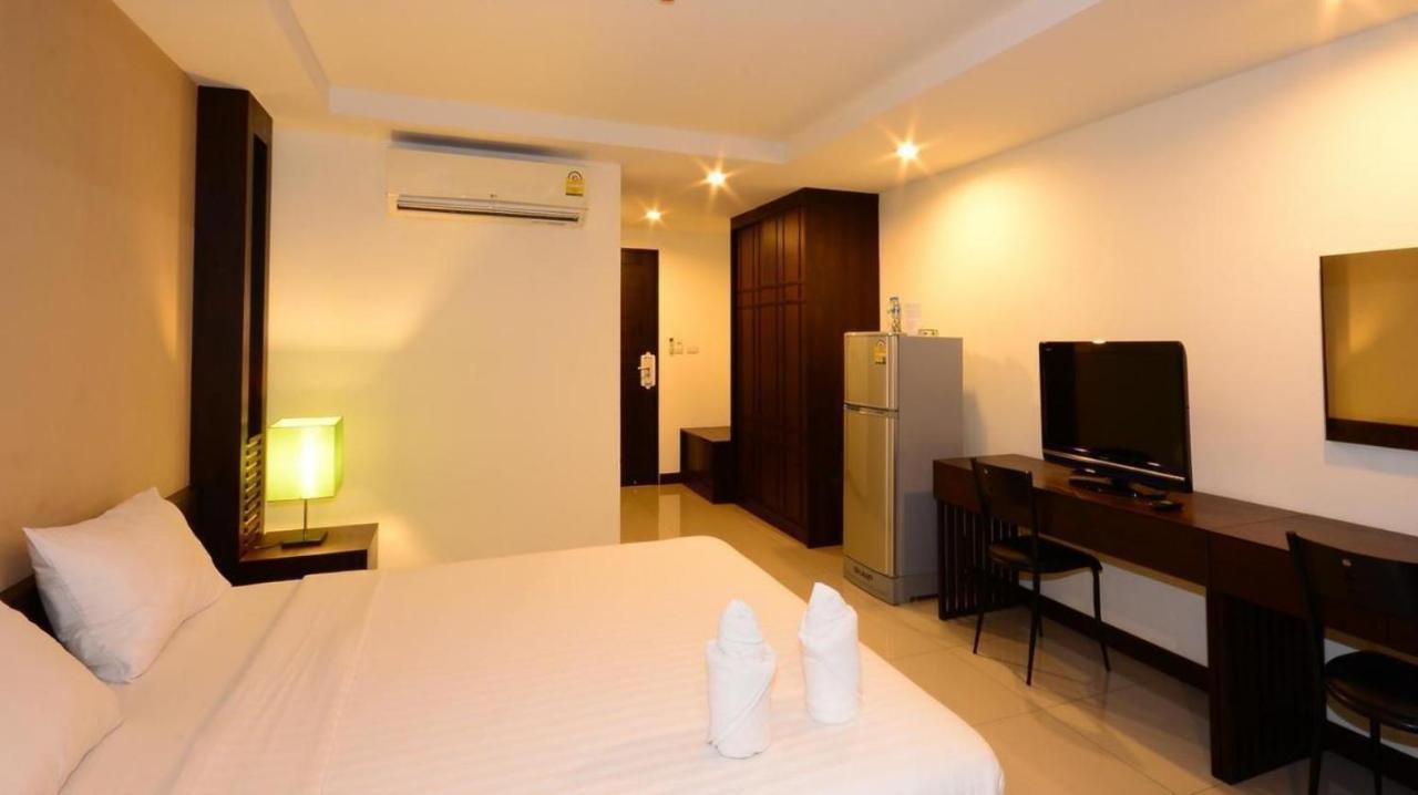 Tycoon Suite By Goad Avadhess Hospitality 1Km Walking Street Pattaya Beach ภายนอก รูปภาพ