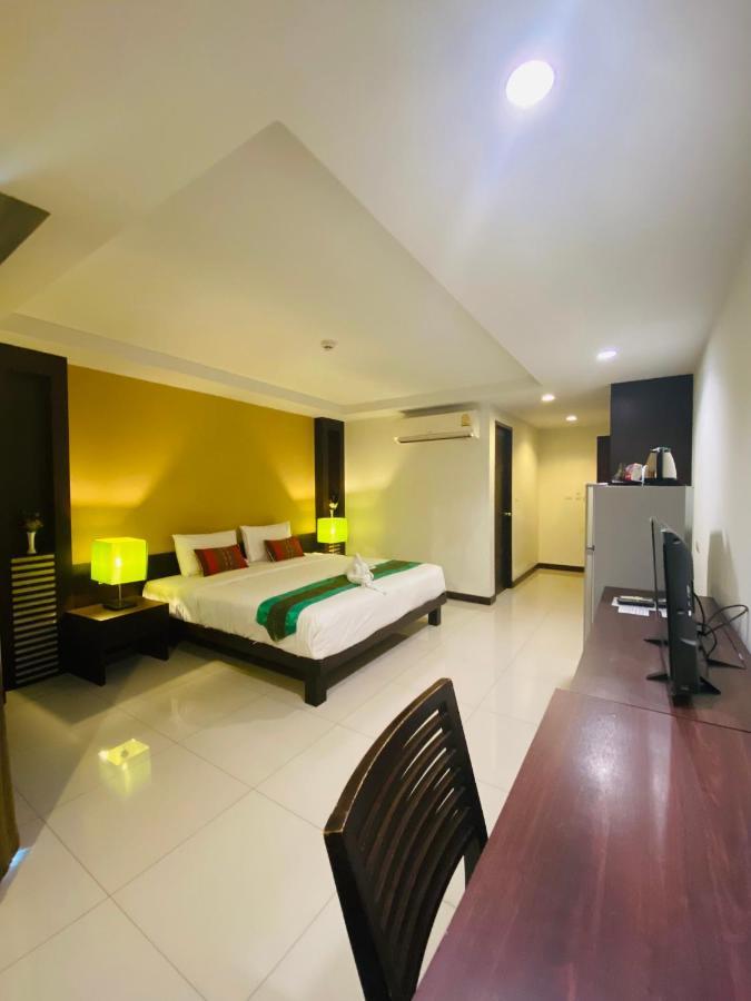 Tycoon Suite By Goad Avadhess Hospitality 1Km Walking Street Pattaya Beach ภายนอก รูปภาพ