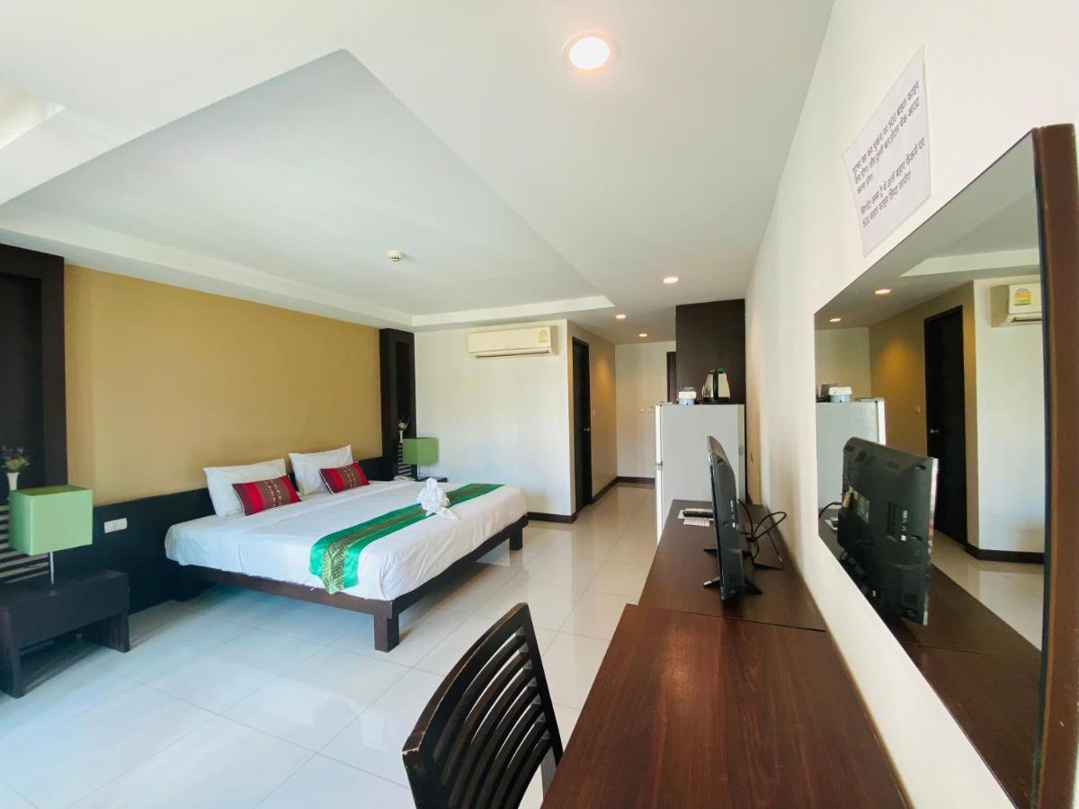 Tycoon Suite By Goad Avadhess Hospitality 1Km Walking Street Pattaya Beach ภายนอก รูปภาพ