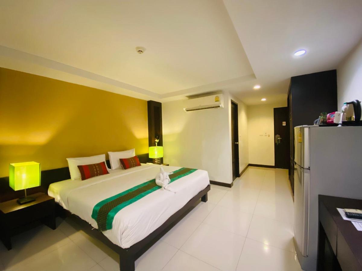 Tycoon Suite By Goad Avadhess Hospitality 1Km Walking Street Pattaya Beach ภายนอก รูปภาพ