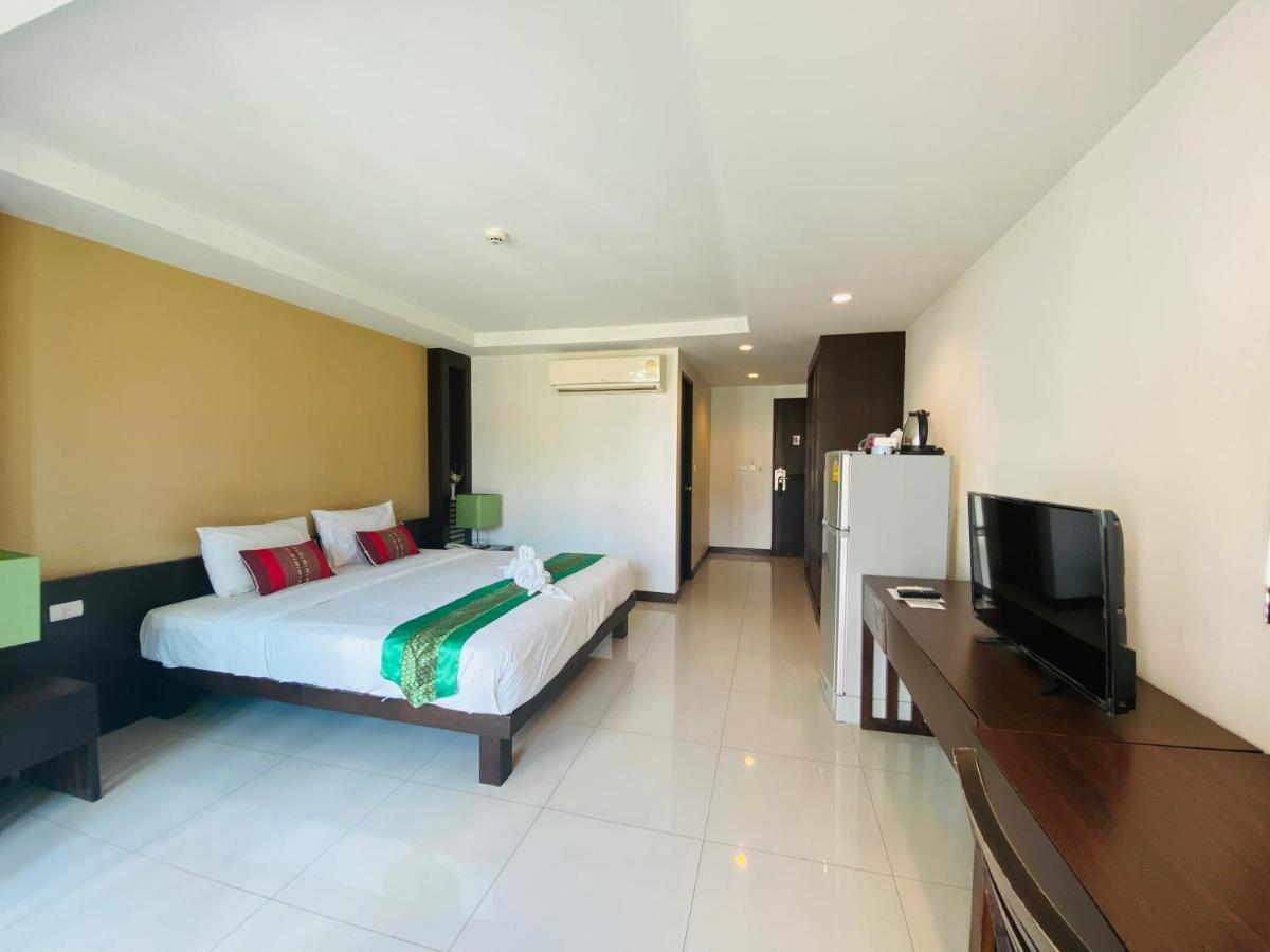 Tycoon Suite By Goad Avadhess Hospitality 1Km Walking Street Pattaya Beach ภายนอก รูปภาพ